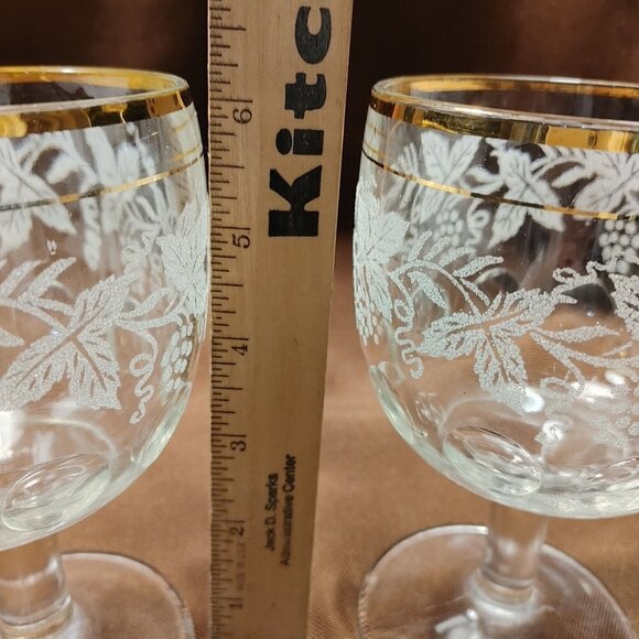 2- Vintage Indiana Glass, Bartlett and Collins, White Grape & Leaf, Gold Trim - Picture 9 of 9